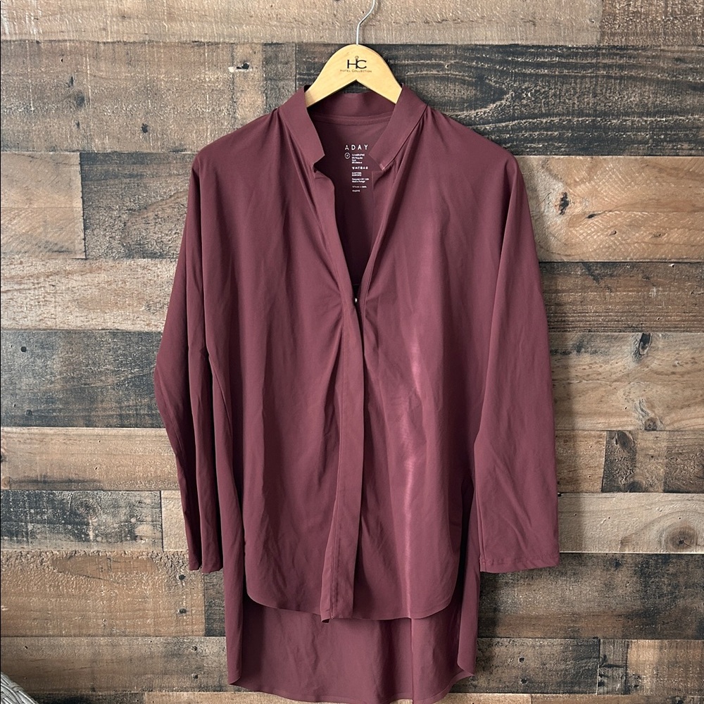 ADAY Something Borrowed Shirt | Wrinkle Resistant Travel Blouse | Size M